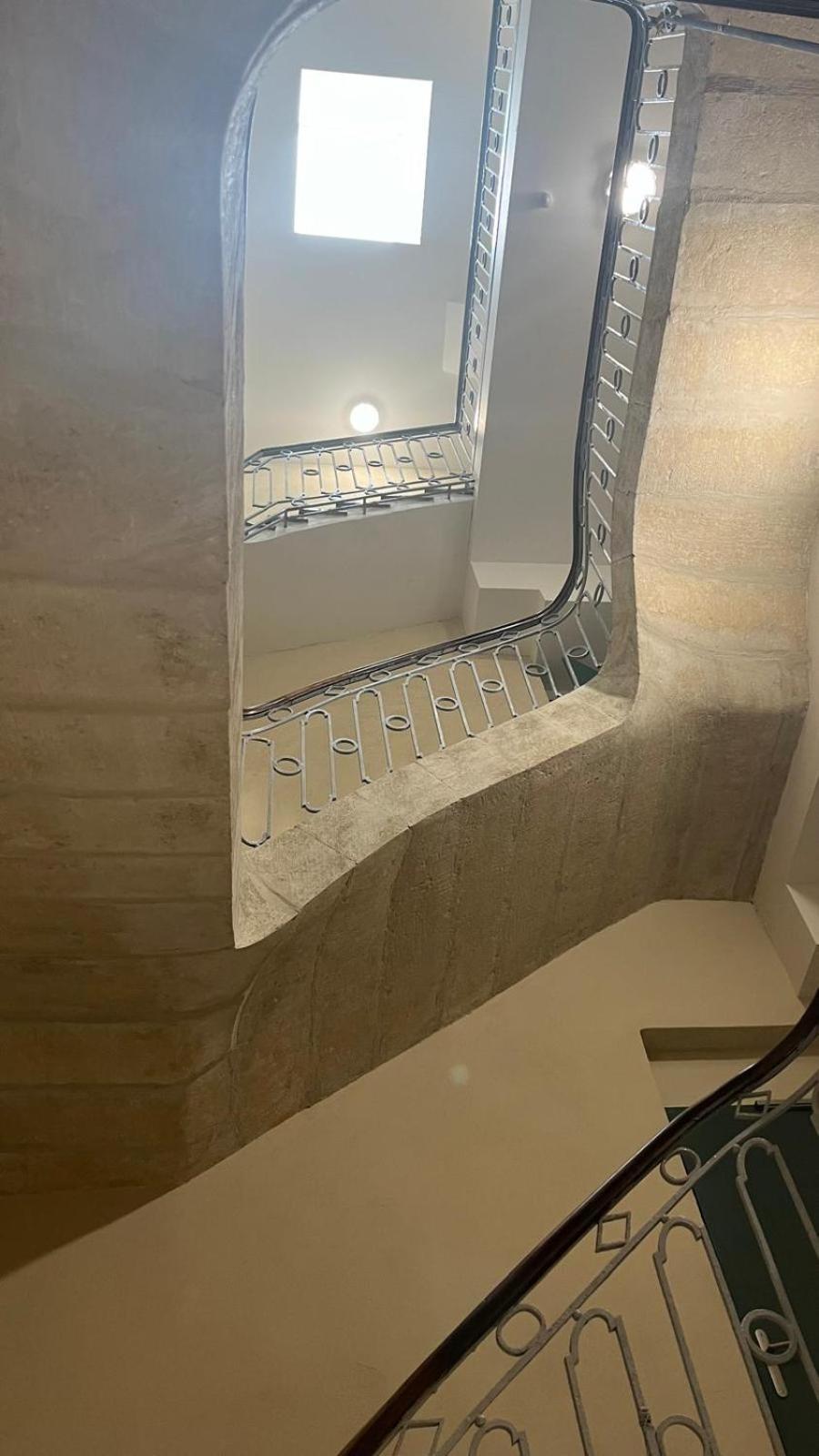 Renaissance Apartment Монпелие Екстериор снимка